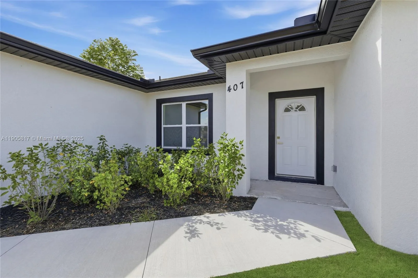 407 Harbor Blvd, Port Charlotte, FL 33954 photo 3