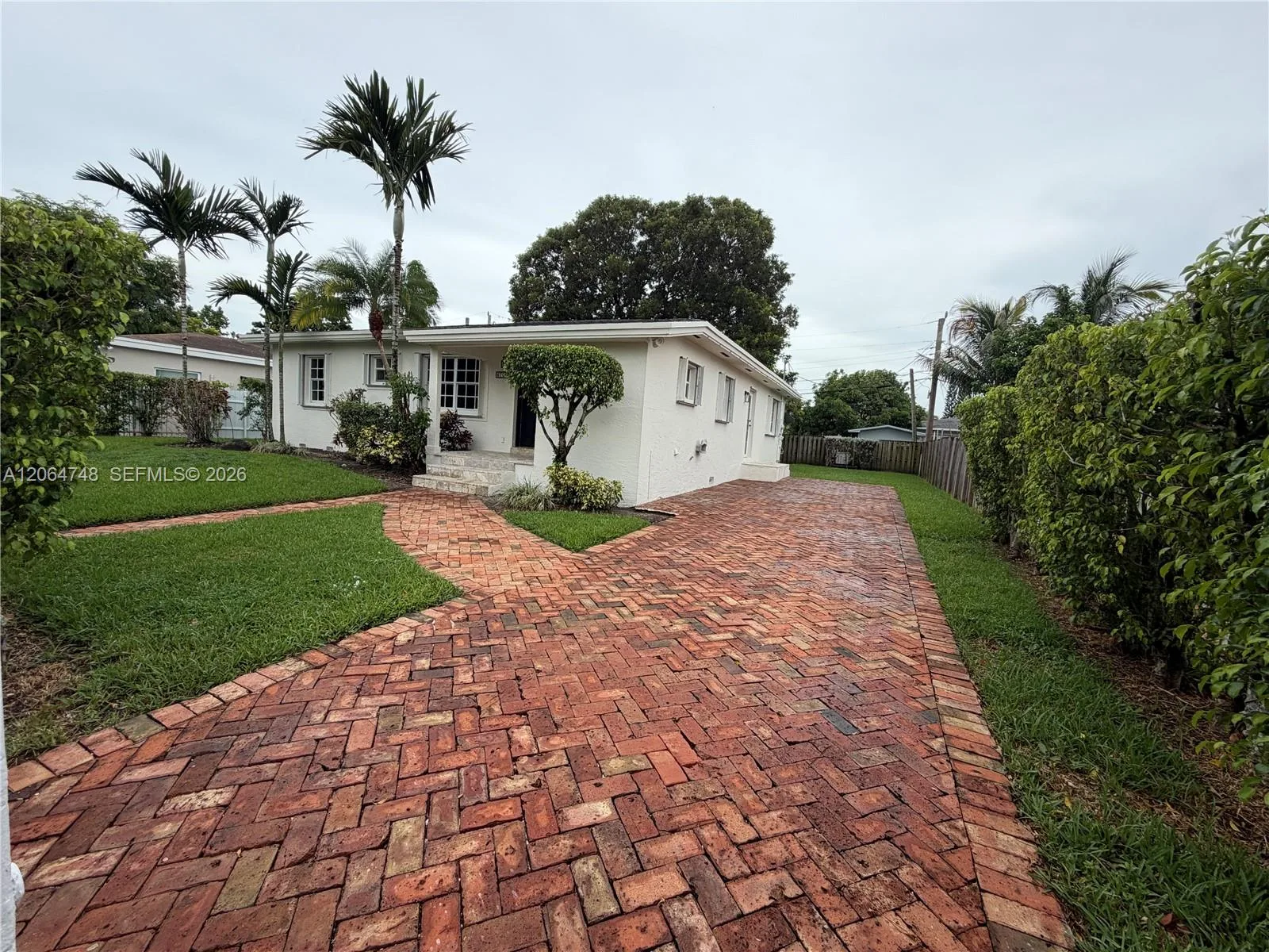 6746 SW 32nd Ter, Miami, FL 33155 photo 4