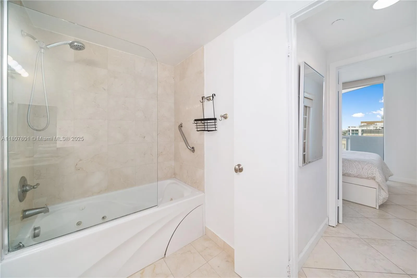 6365 Collins Ave # 2110, Miami Beach, FL 33141 photo 13