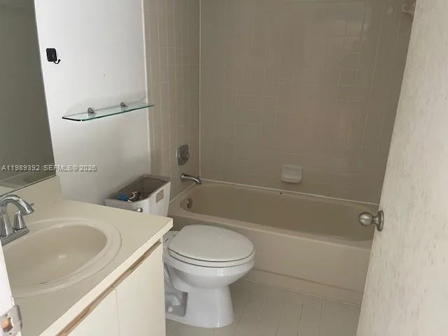 3955 Village Dr # D, Delray Beach, FL 33445 photo 9