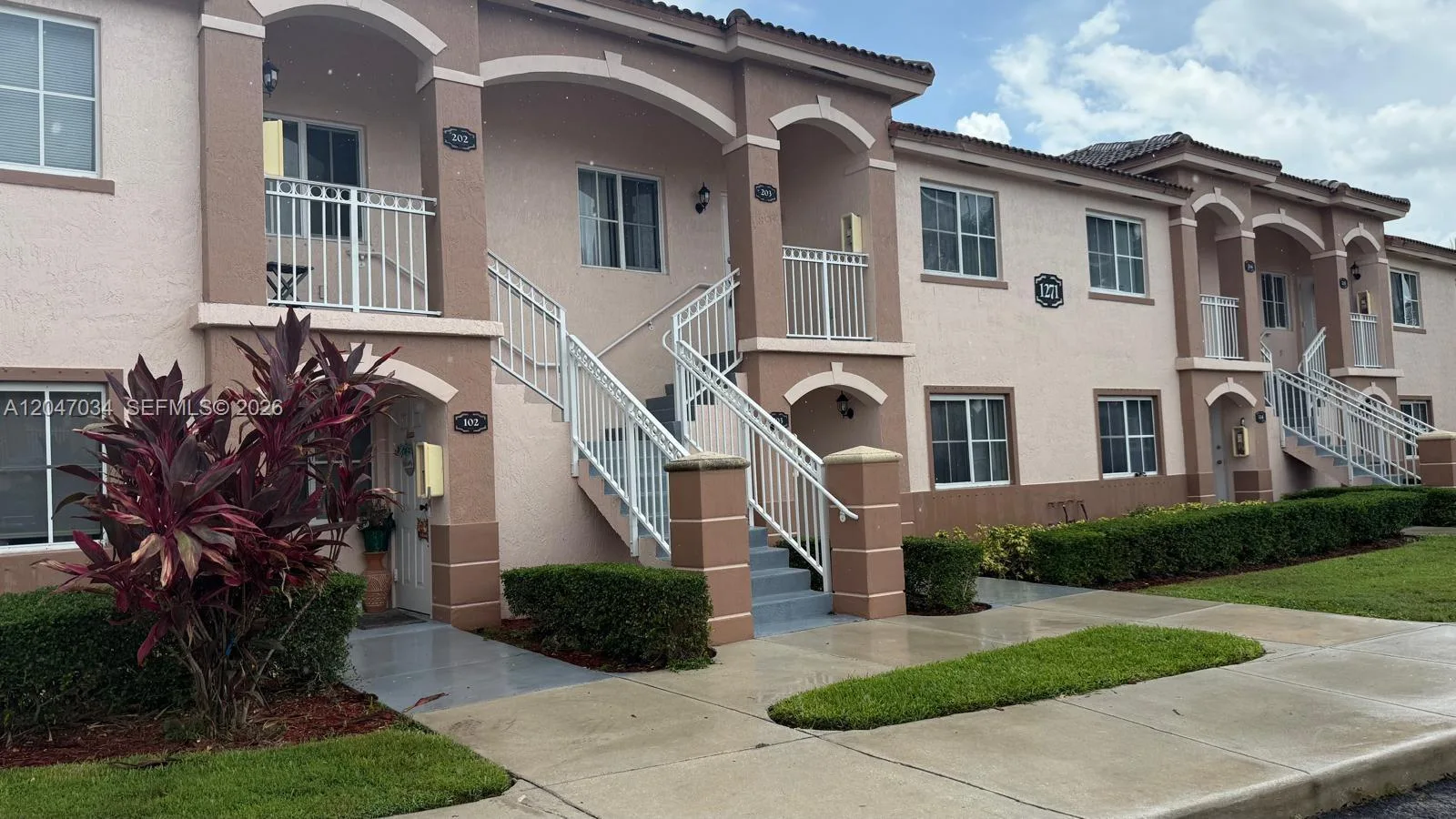 1271 SE 27th St # 203, Homestead, FL 33035