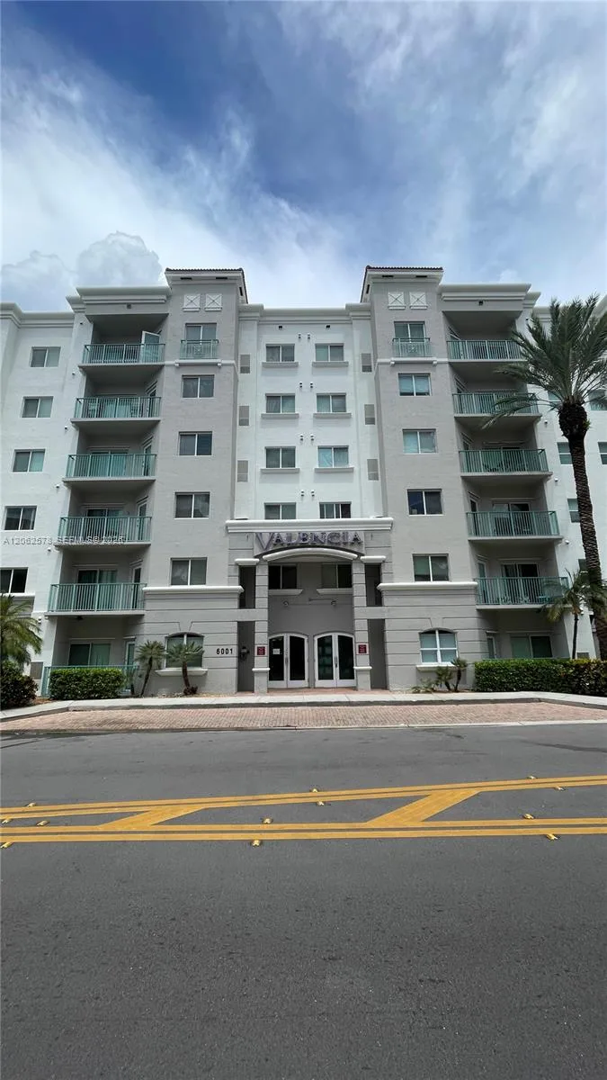 6001 SW 70th St # 453, South Miami, FL 33143 photo 3
