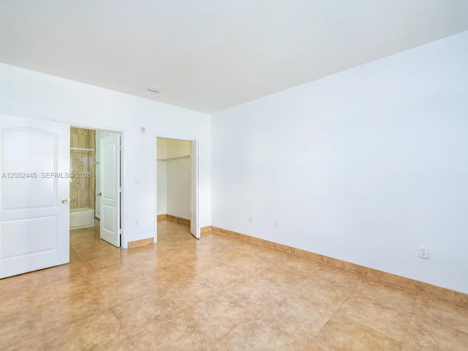 1663 SE 27th Dr # 108, Homestead, FL 33035 photo 13