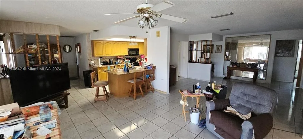 3113 SE 19th Ave, Cape Coral, FL 33904 photo 3