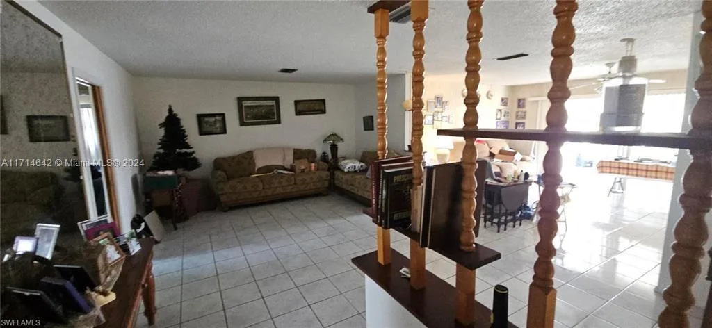 3113 SE 19th Ave, Cape Coral, FL 33904 photo 5
