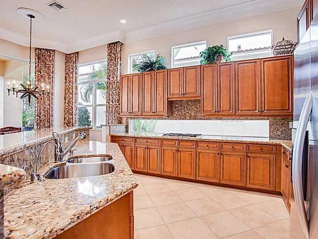 120 Viera Drive, Palm Beach Gardens, FL 33418 photo 5