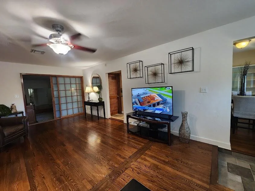 1207 NE 12th Avenue, Fort Lauderdale, FL 33304 photo 6