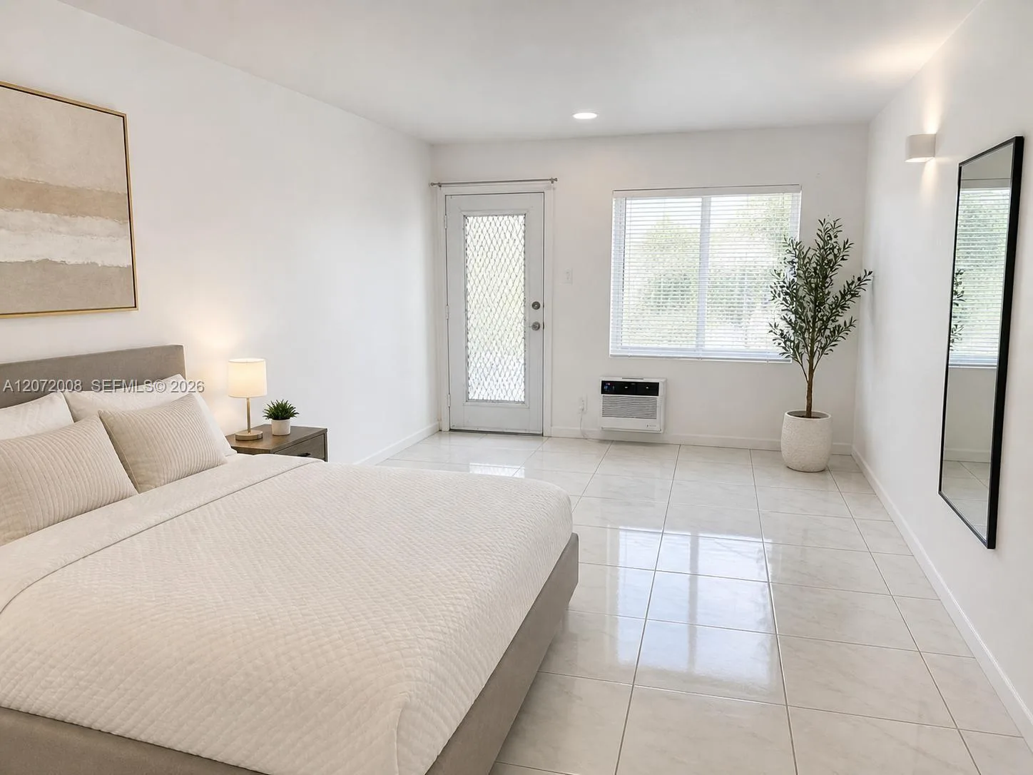 6498 Collins Ave # 40, Miami Beach, FL 33141