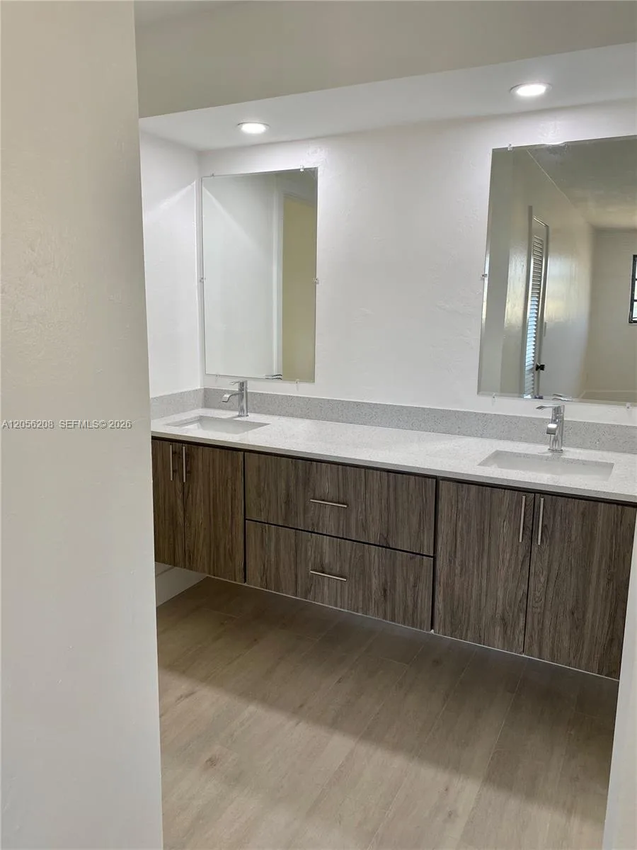 8947 SW 149th Pl, Miami, FL 33196 photo 8