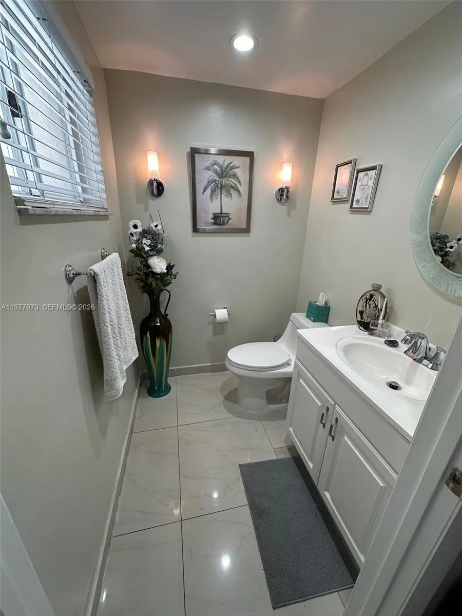 2385 W 69th St # 2385-A, Hialeah, FL 33016 photo 9