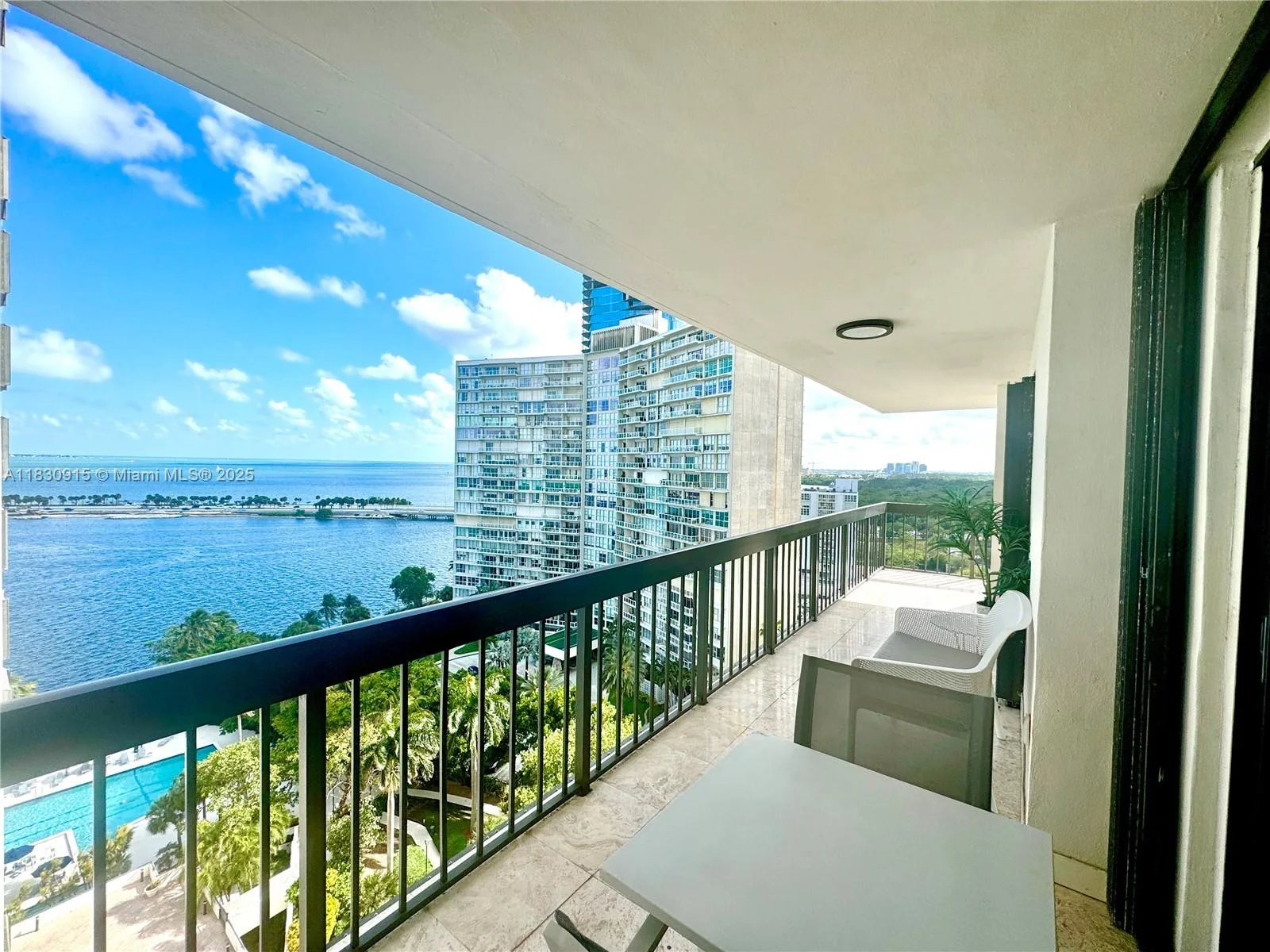 2333 Brickell Ave # 1512, Miami, FL 33129 photo 2