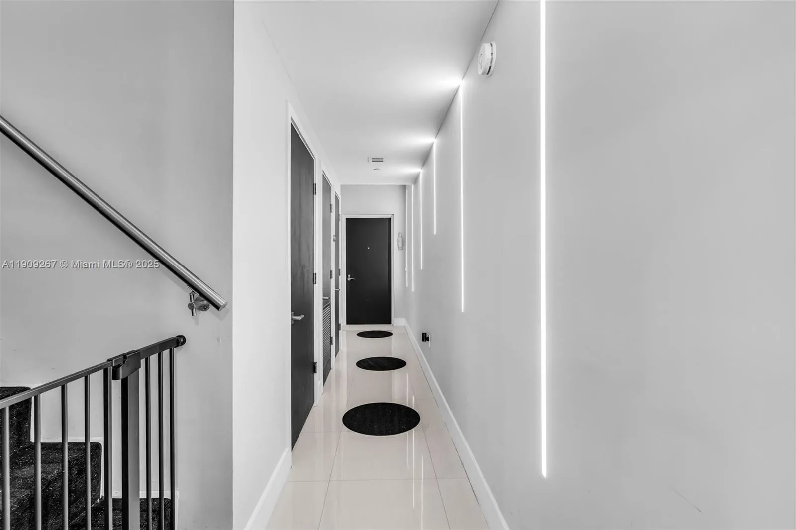 6000 Collins Ave # 134, Miami Beach, FL 33140 photo 10