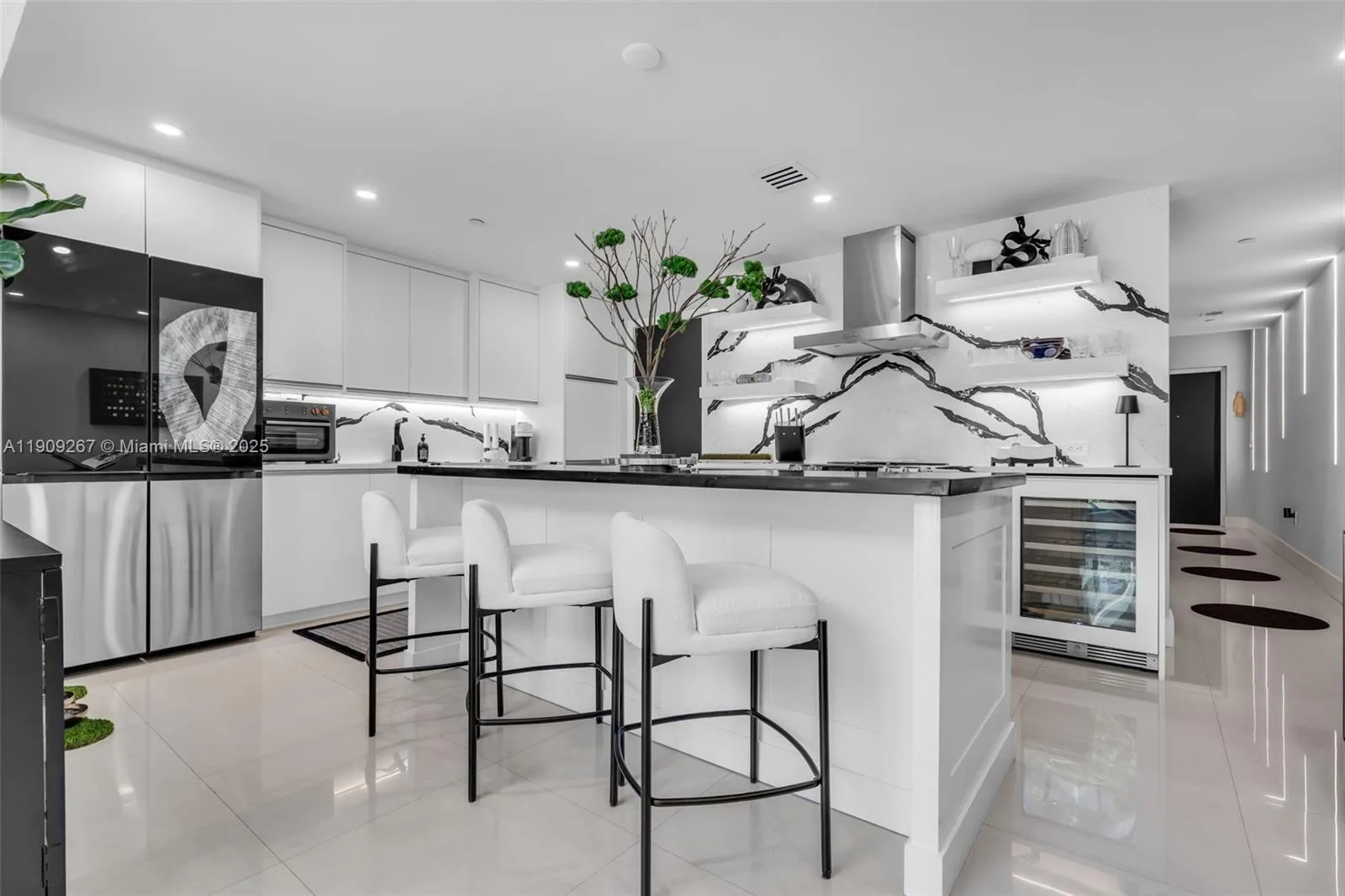 6000 Collins Ave # 134, Miami Beach, FL 33140 photo 7