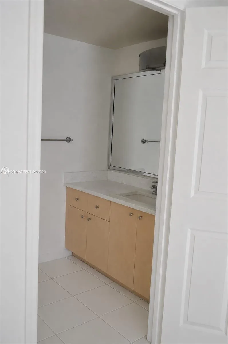 2452 Centergate Dr # 104, Miramar, FL 33025 photo 7