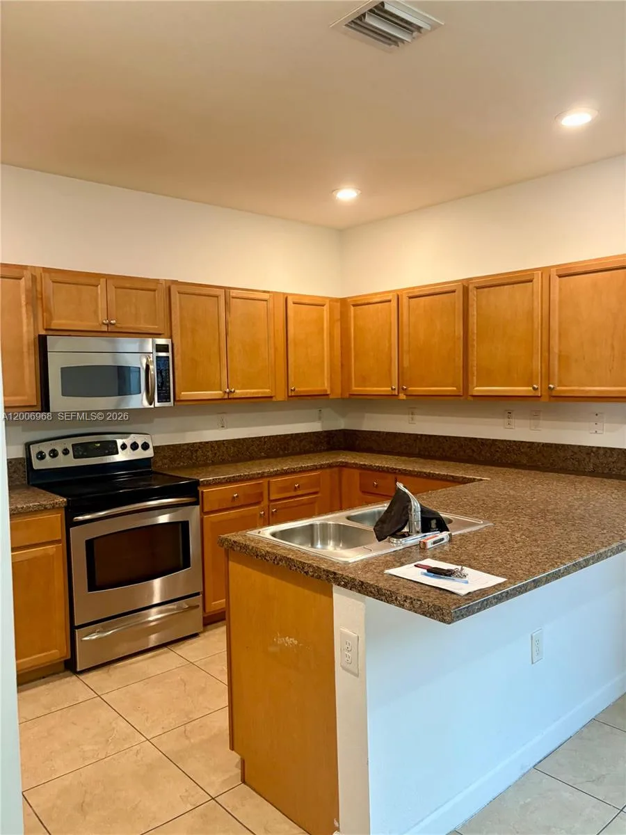 9228 W 33rd Way # 9828, Hialeah, FL 33018 photo 7