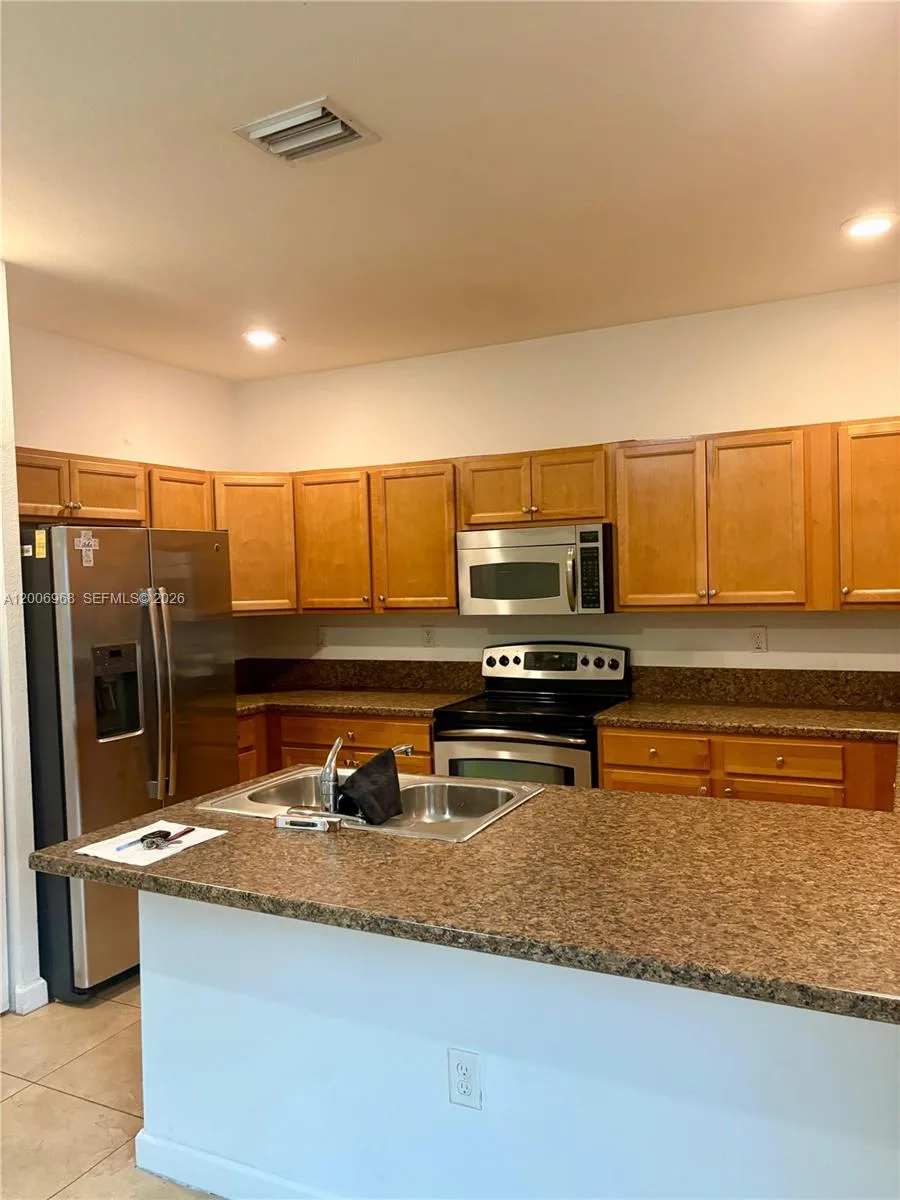 9228 W 33rd Way # 9828, Hialeah, FL 33018 photo 8