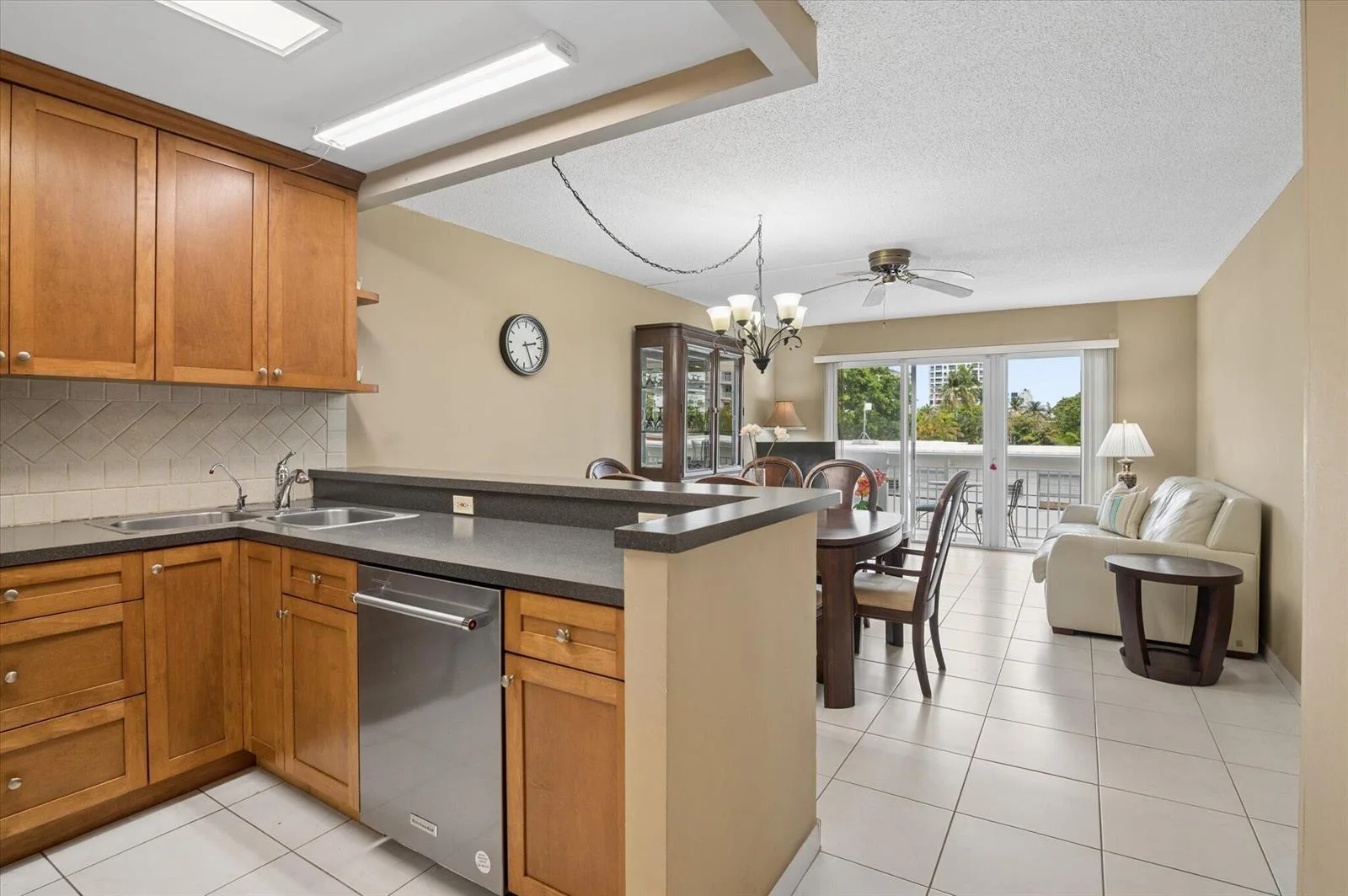 550 Bayshore Drive # 314, Fort Lauderdale, FL 33304