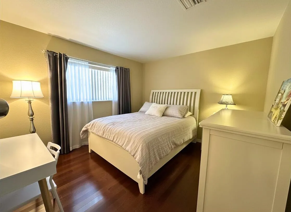 5131 W Oakland Park Boulevard # 202, Lauderdale Lakes, FL 33313 photo 10