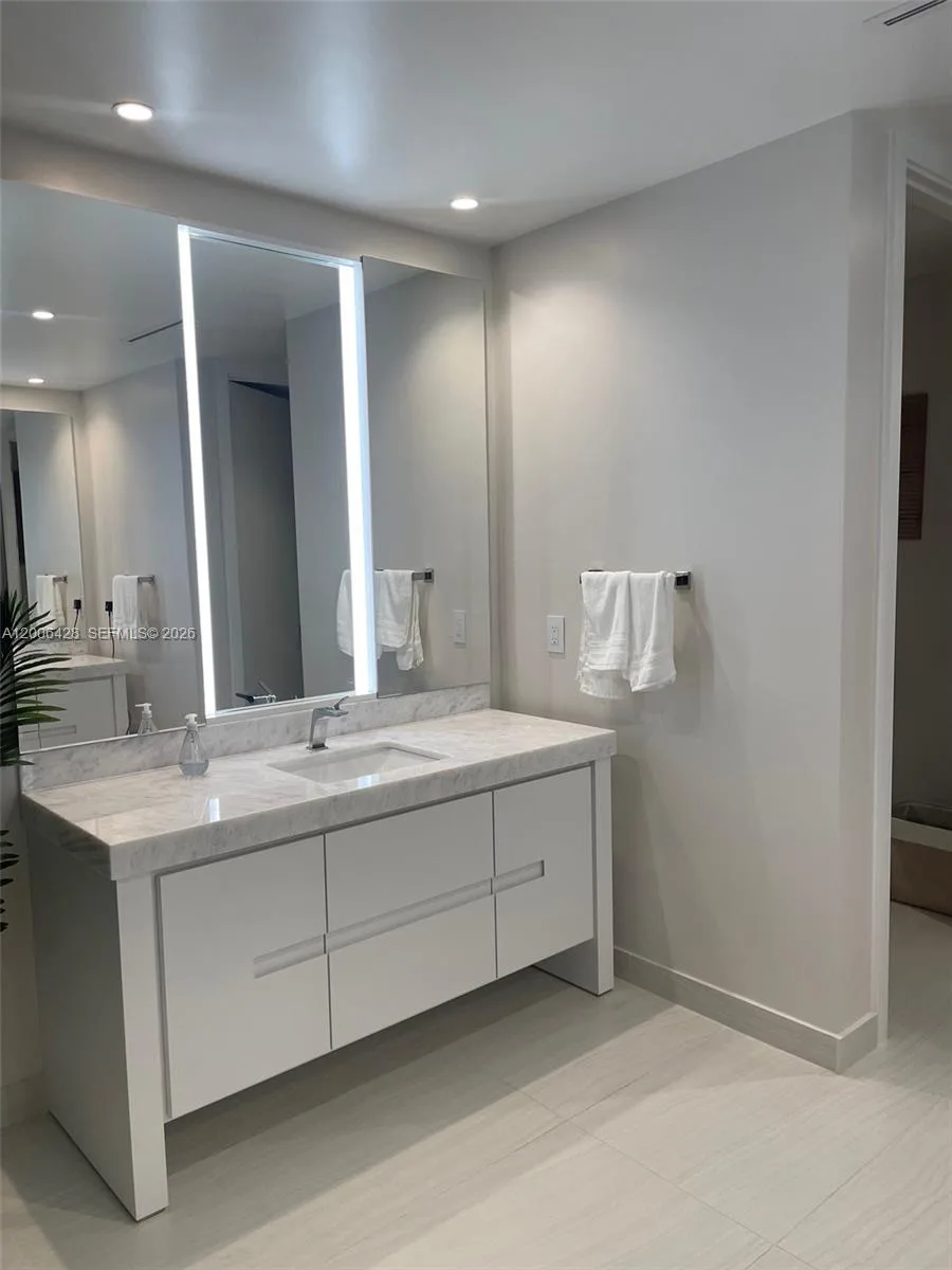 220 SE Mizner Blvd # 321, Boca Raton, FL 33432 photo 12