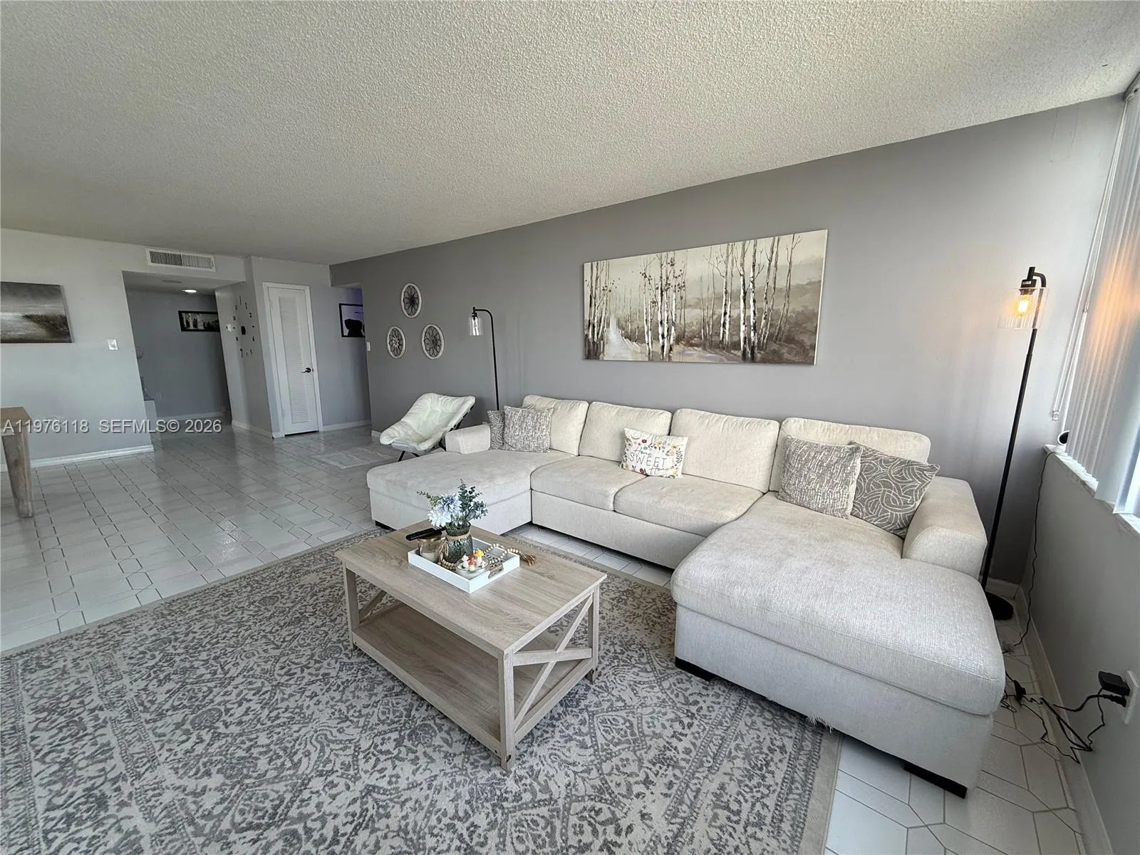 18011 Biscayne Blvd # 805, Aventura, FL 33160 photo 3