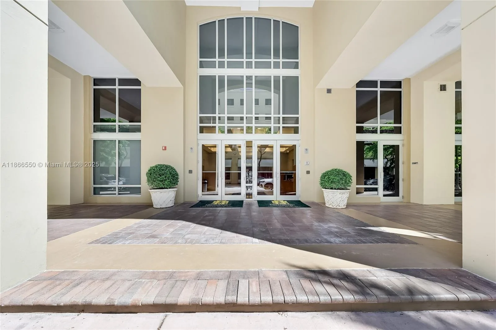 135 San Lorenzo Ave # 150, Coral Gables, FL 33146 photo 4