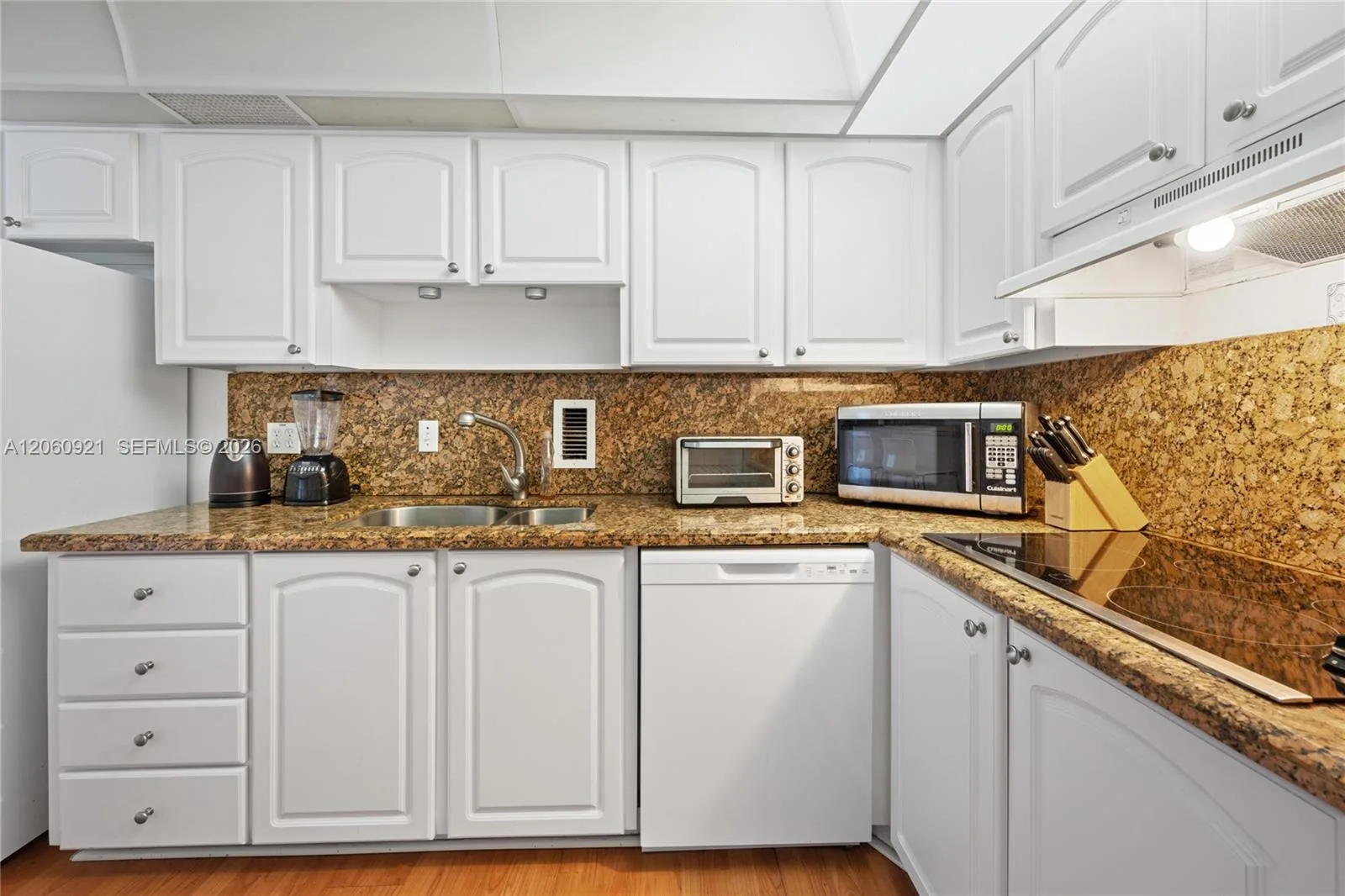 3801 S Ocean Dr # 15K, Hollywood, FL 33019 photo 9
