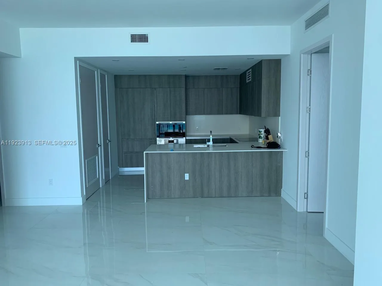 17550 Collins Ave # 1204, Sunny Isles Beach, FL 33160 photo 6