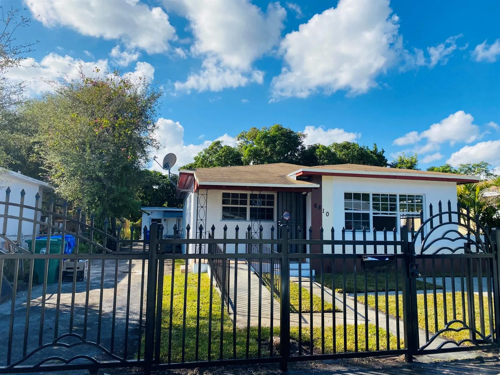 6810 NW 2nd Court, Miami, FL 33150 photo 2