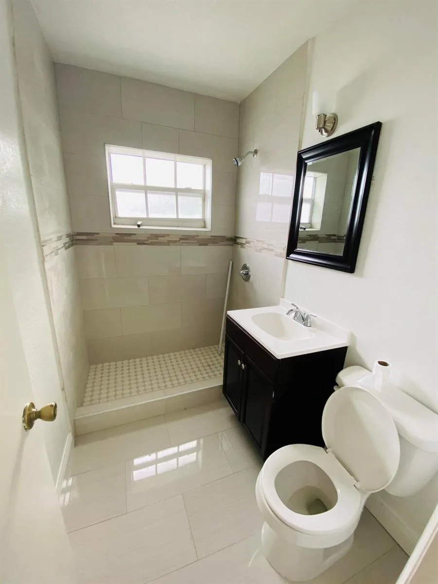 6810 NW 2nd Court, Miami, FL 33150 photo 4