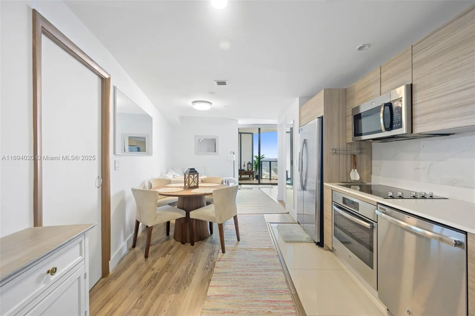 121 NE 34th St # 3014, Miami, FL 33137 photo 11