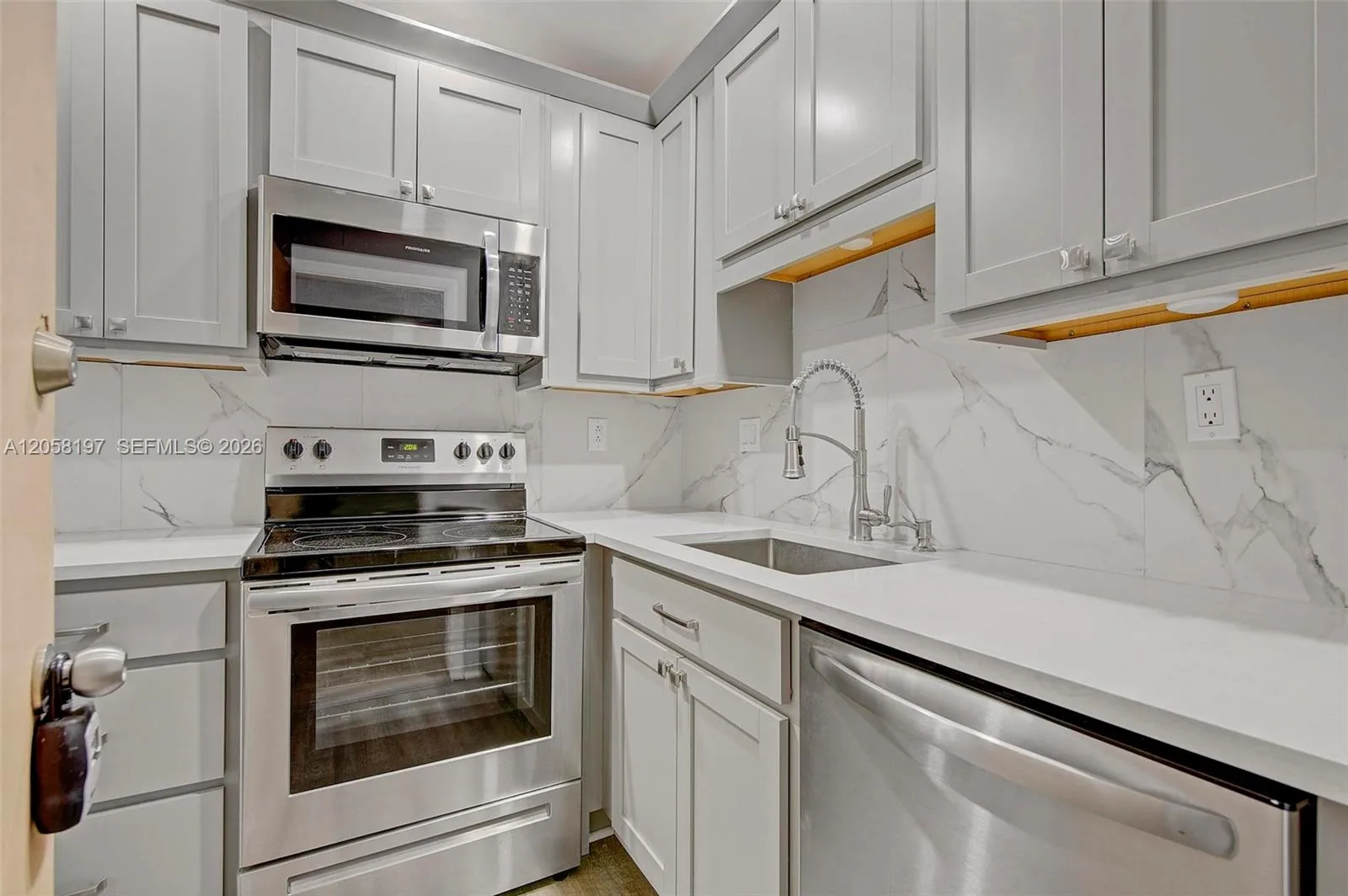 3020 NE 16th Ave # 306, Oakland Park, FL 33334 photo 12