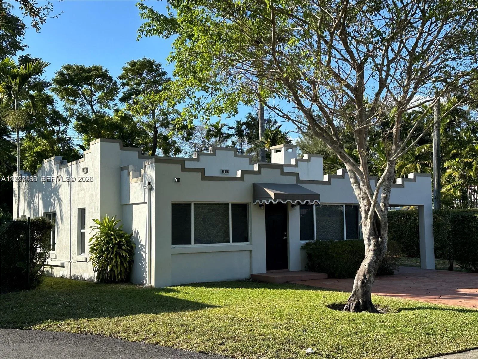 232 E De Leon Dr # 232, Miami Springs, FL 33166