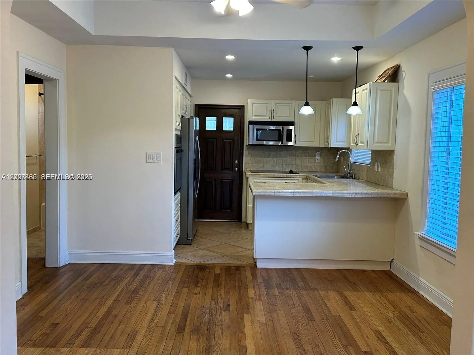 232 E De Leon Dr # 232, Miami Springs, FL 33166 photo 3