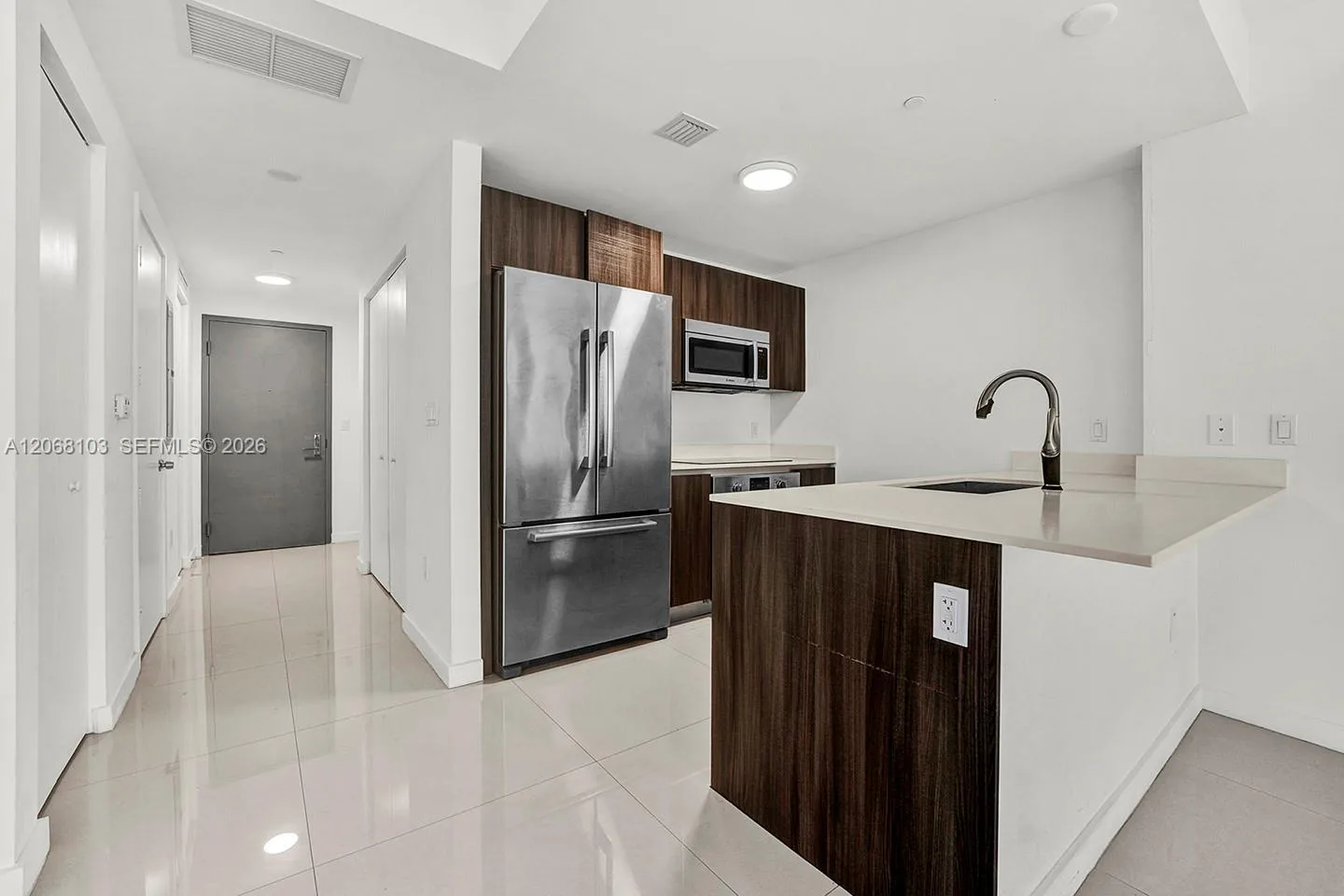 488 NE 18th St # 3105, Miami, FL 33132 photo 13