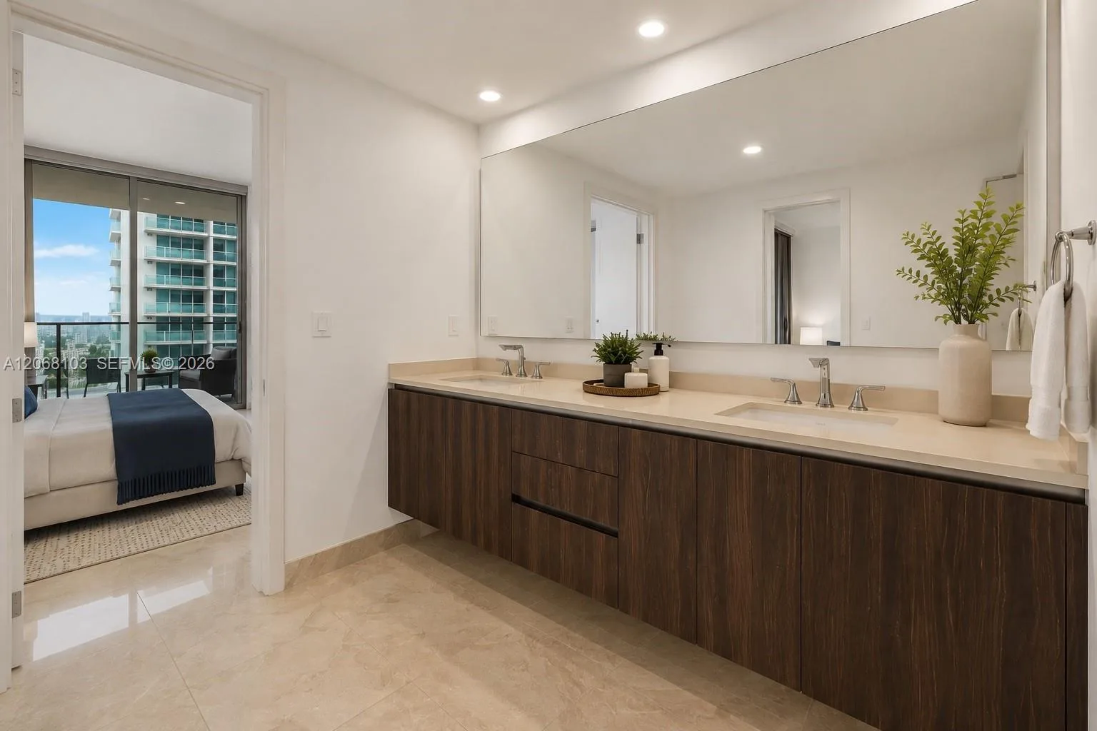 488 NE 18th St # 3105, Miami, FL 33132 photo 7