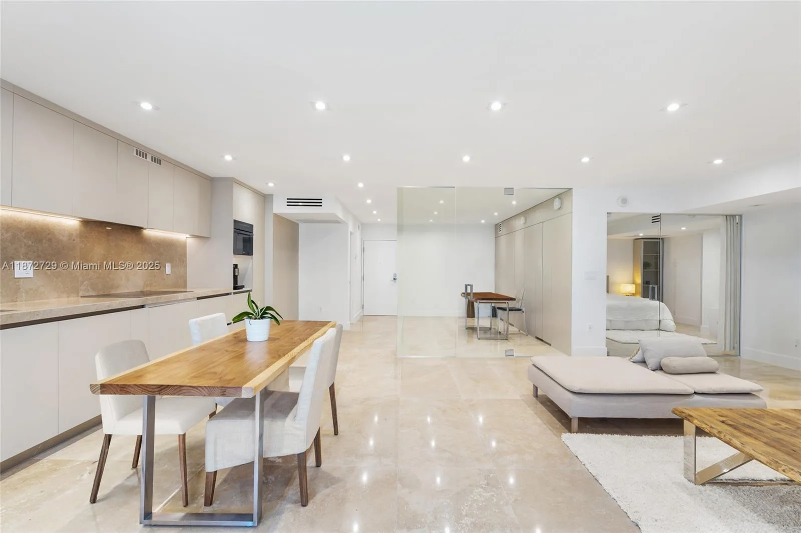 2301 Collins Ave # 1011-1012, Miami Beach, FL 33139 photo 5