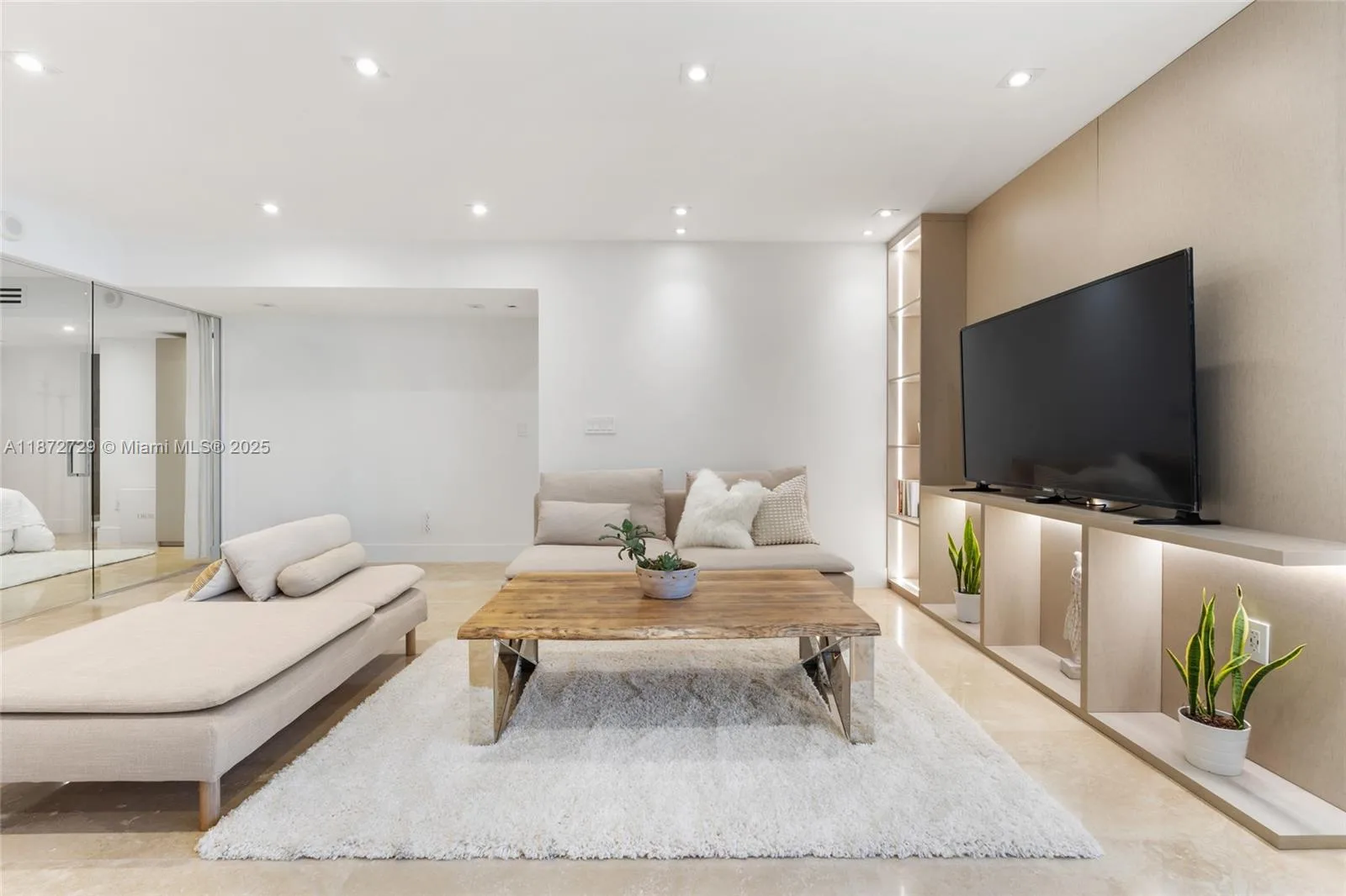 2301 Collins Ave # 1011-1012, Miami Beach, FL 33139 photo 7