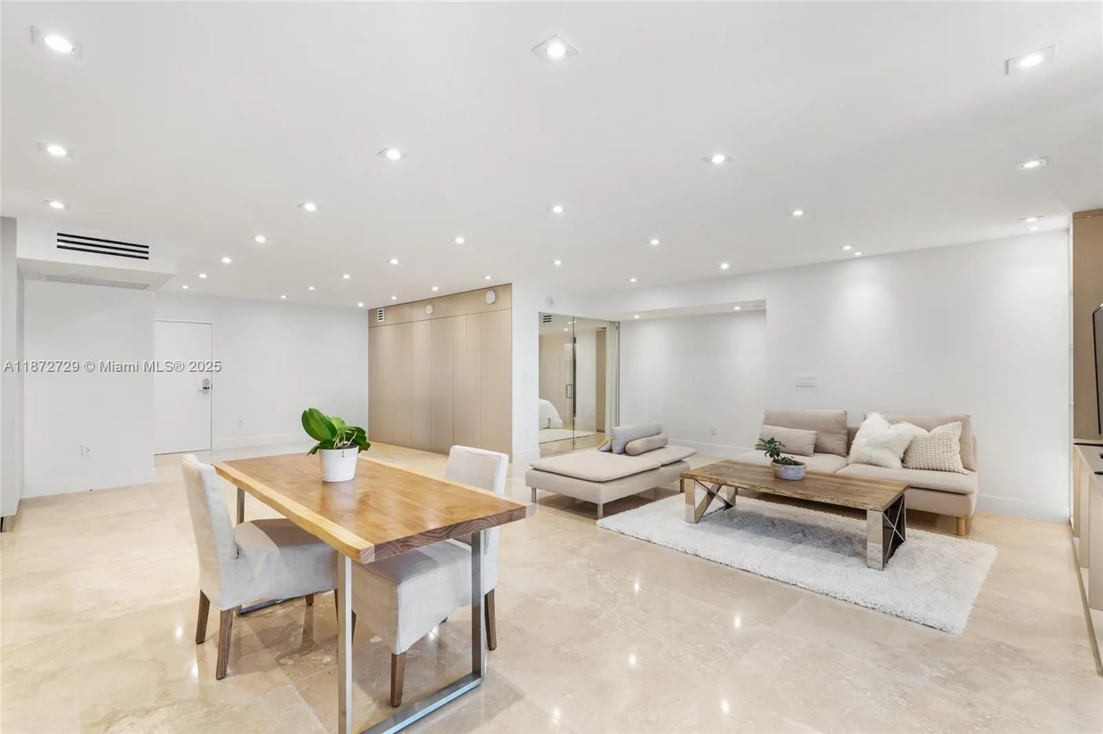 2301 Collins Ave # 1011-1012, Miami Beach, FL 33139 photo 8