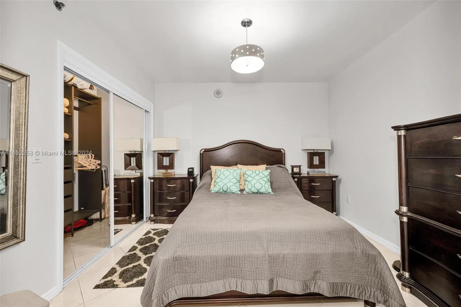1830 S Ocean Dr # 2505, Hallandale Beach, FL 33009 photo 10