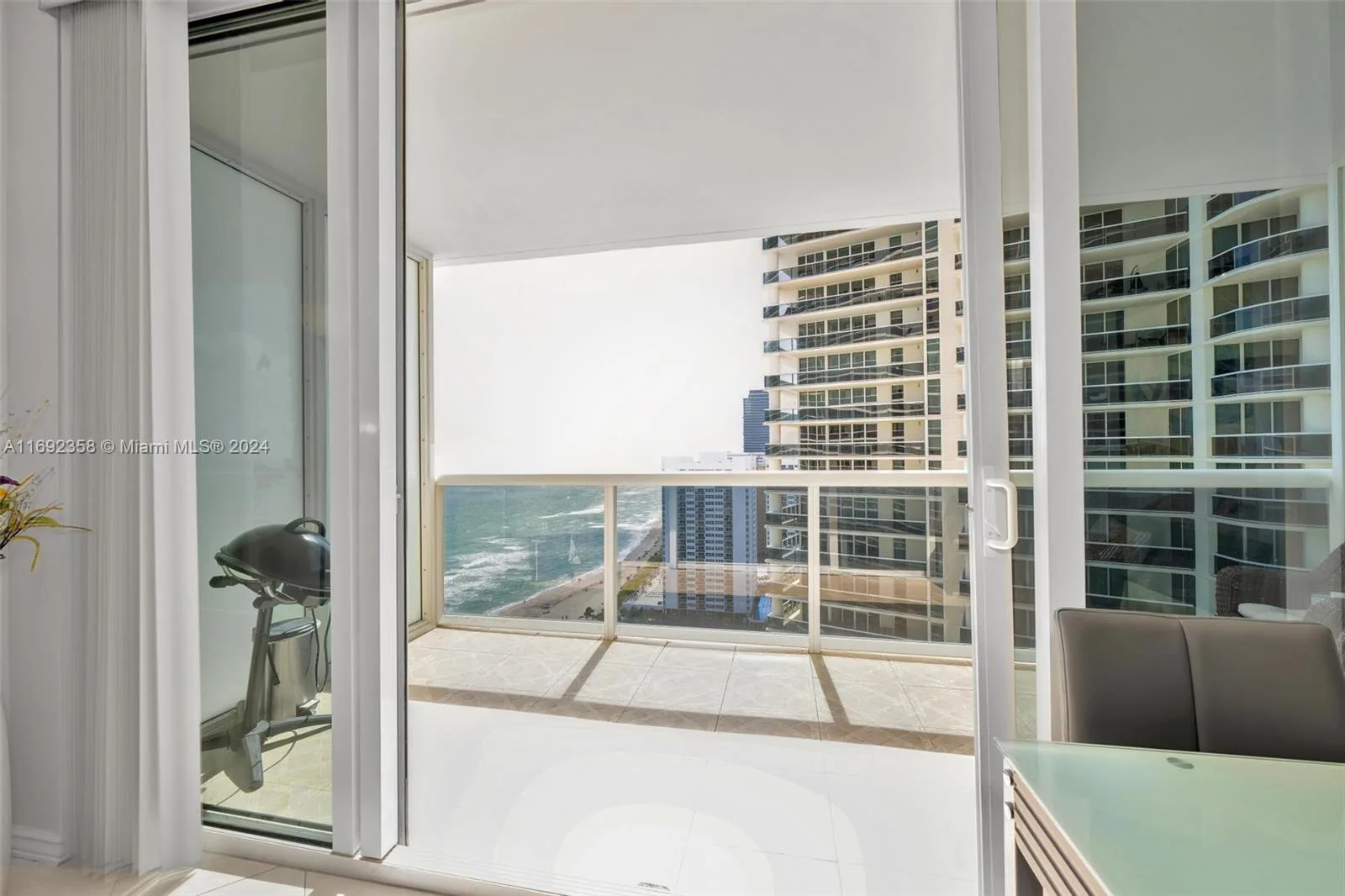 1830 S Ocean Dr # 2505, Hallandale Beach, FL 33009 photo 13