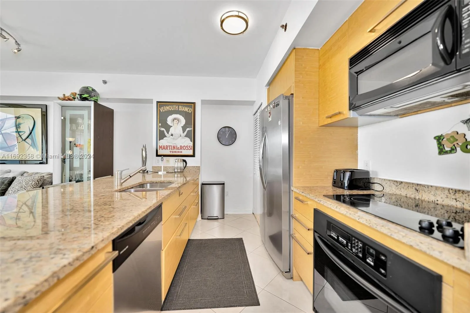 1830 S Ocean Dr # 2505, Hallandale Beach, FL 33009 photo 8