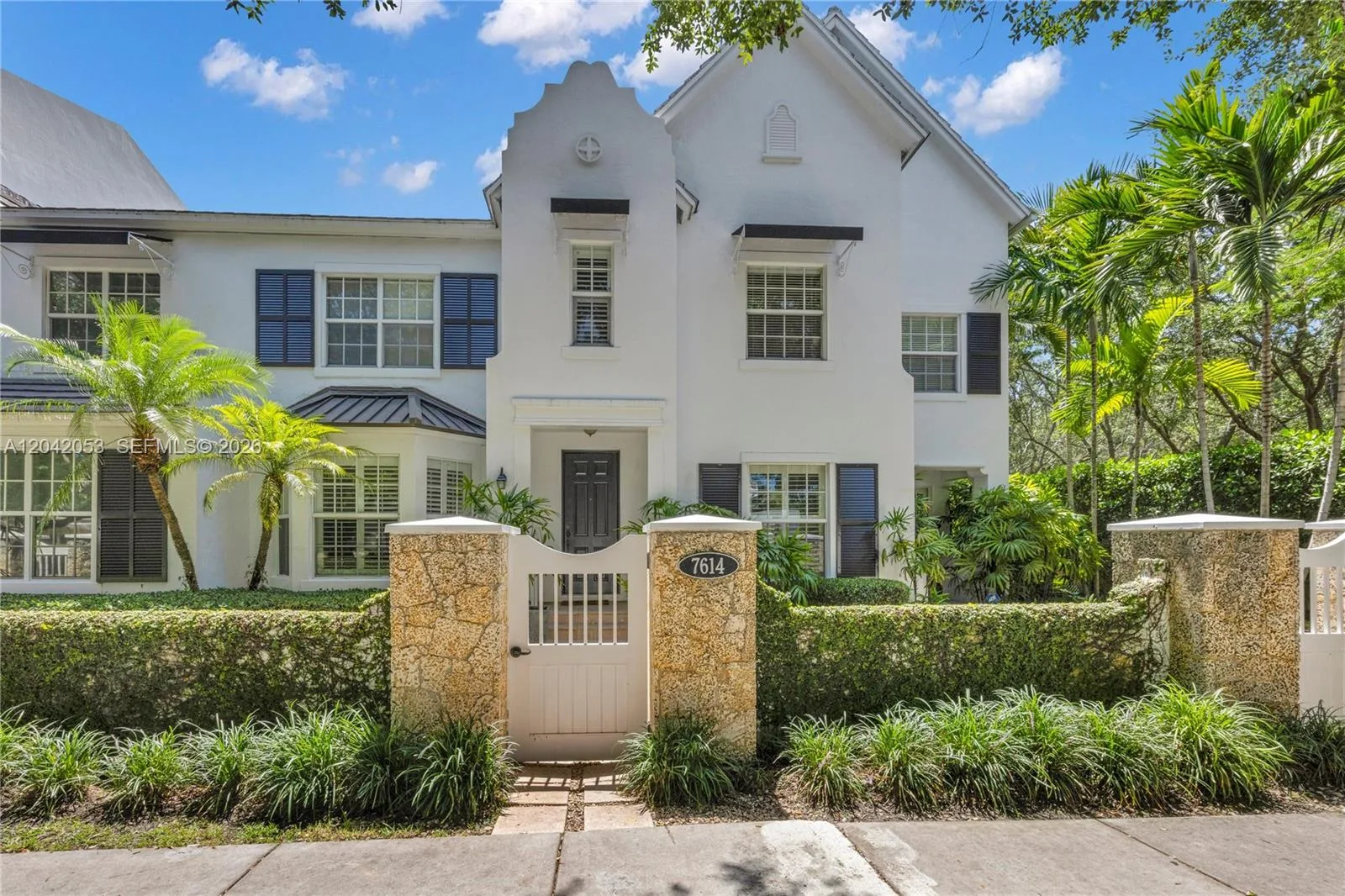 7614 SW 54th Ave, Miami, FL 33143