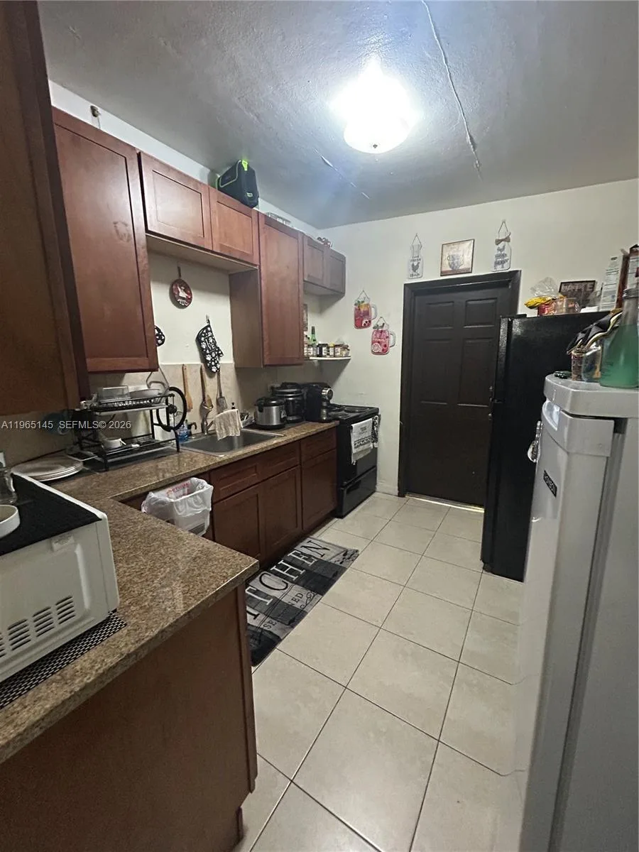 1080 NW 121st St, North Miami, FL 33168 photo 8