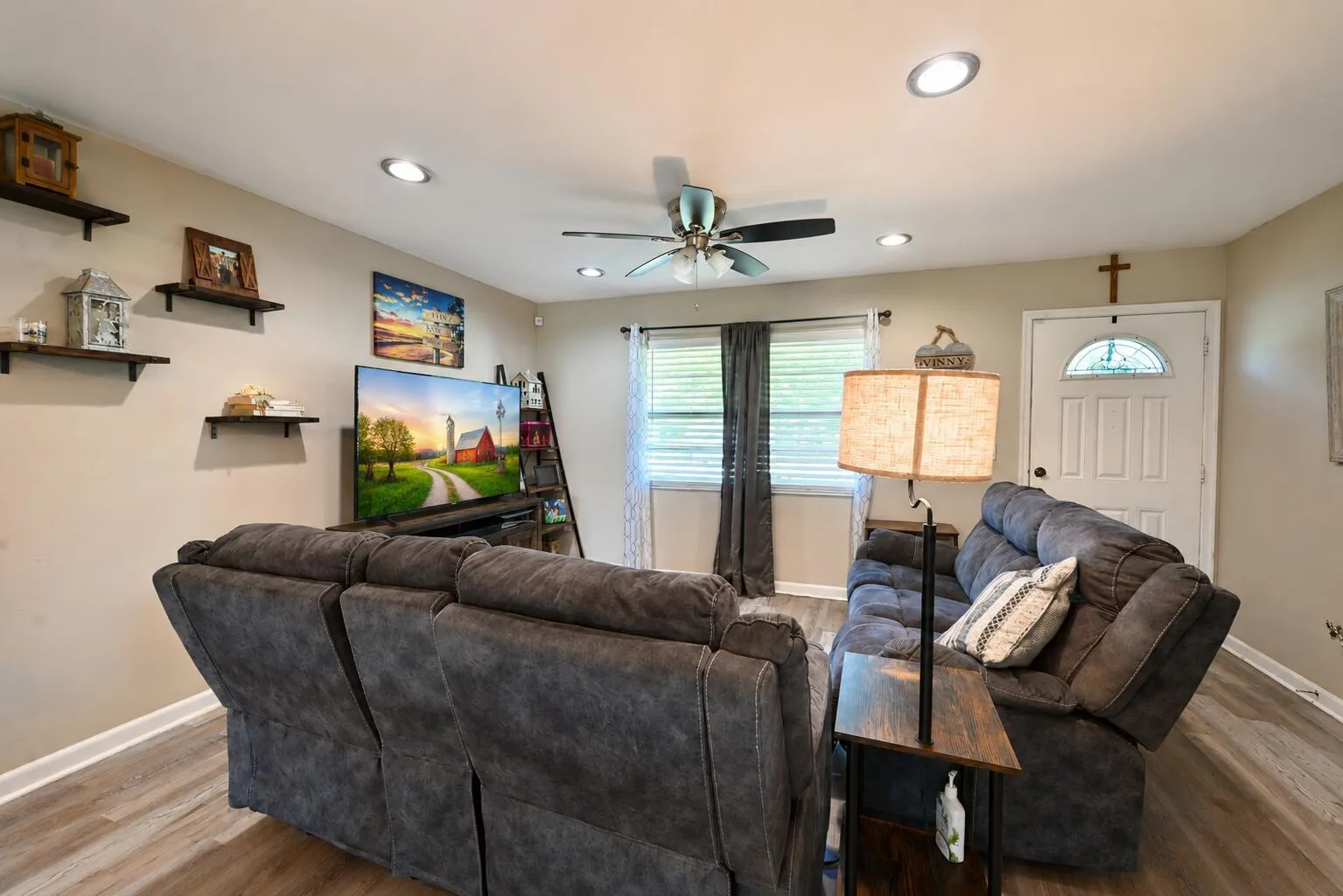 4703 Myrtle Drive, Fort Pierce, FL 34982 photo 10