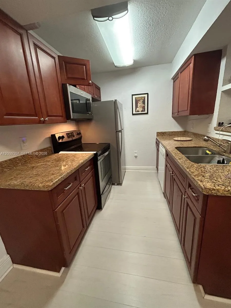15551 SW 104th Ter # 814, Miami, FL 33196 photo 9