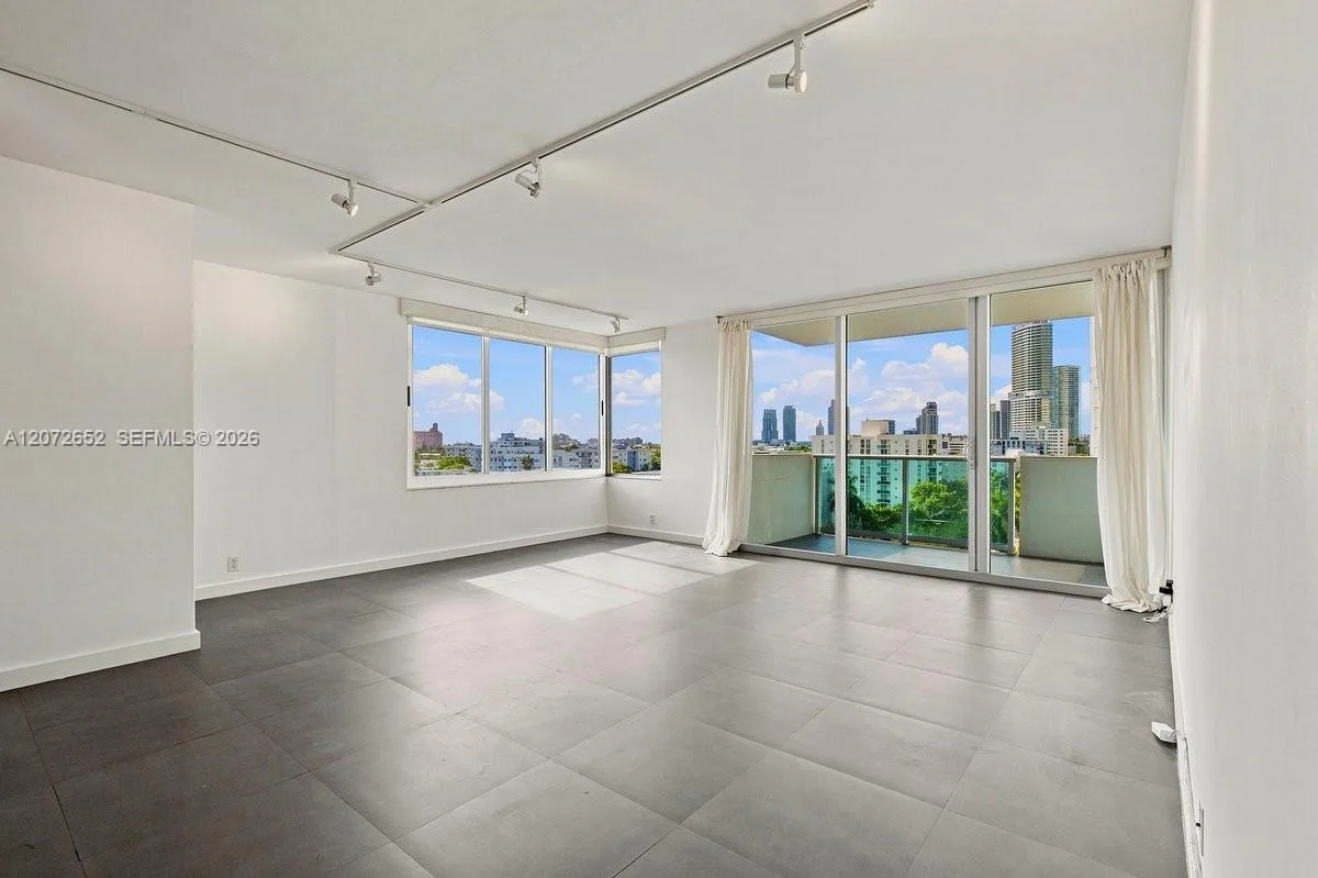 1200 West Ave # 815, Miami Beach, FL 33139