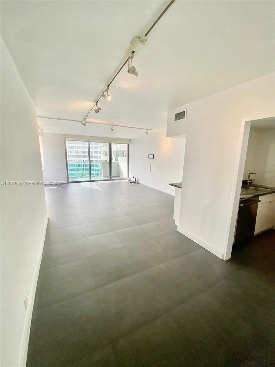 1200 West Ave # 815, Miami Beach, FL 33139 photo 3