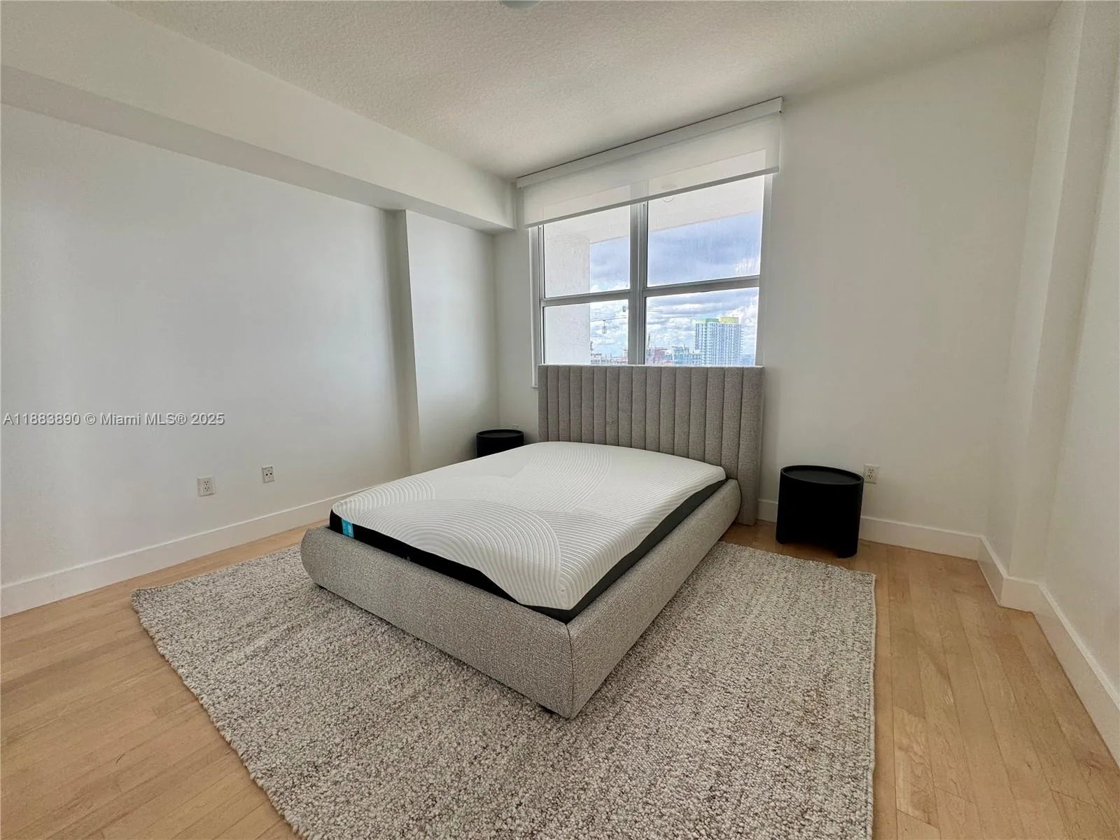 31 SE 5th St # 3817, Miami, FL 33131 photo 13