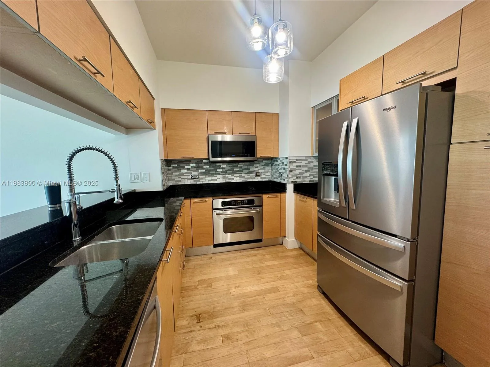 31 SE 5th St # 3817, Miami, FL 33131 photo 6