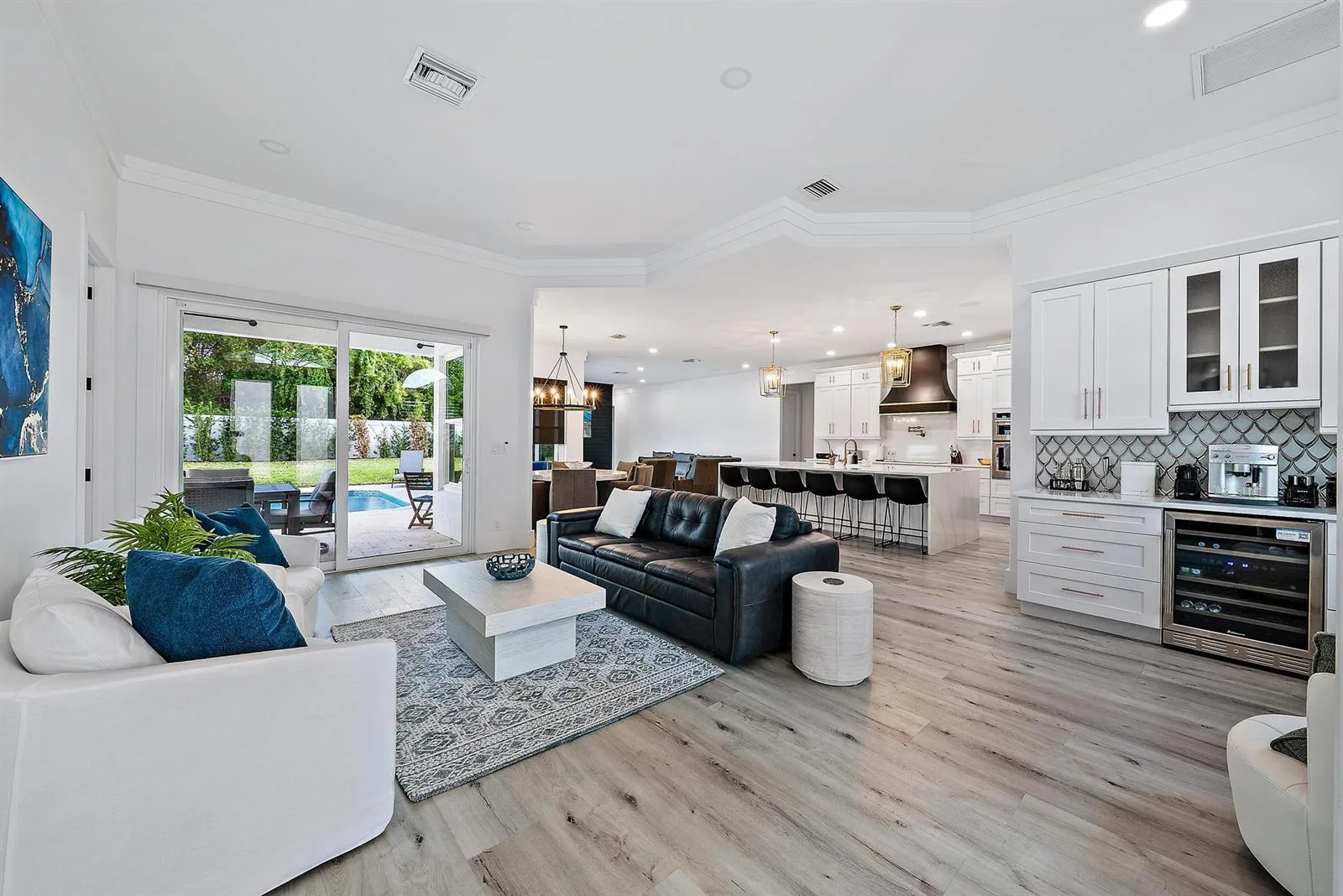 596 N Cypress Drive, Tequesta, FL 33469 photo 7